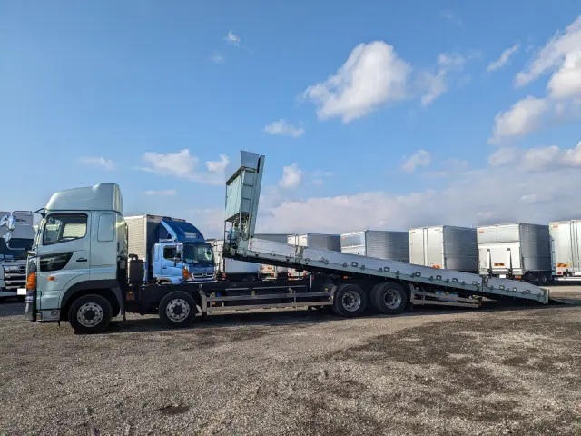 日野 プロフィア QKG-FW1EXEJ(8x4)の写真31