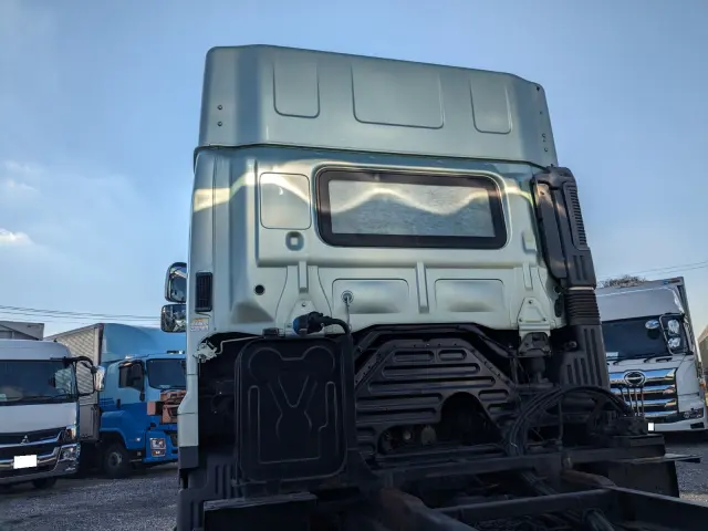 日野 プロフィア QKG-FW1EXEJ(8x4)の写真36