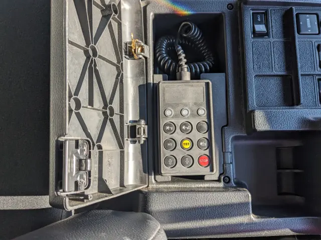 日野 プロフィア QKG-FW1EXEJ(8x4)の写真40