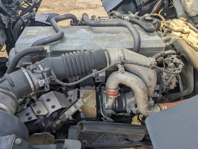 日野 プロフィア QKG-FW1EXEJ(8x4)の写真46