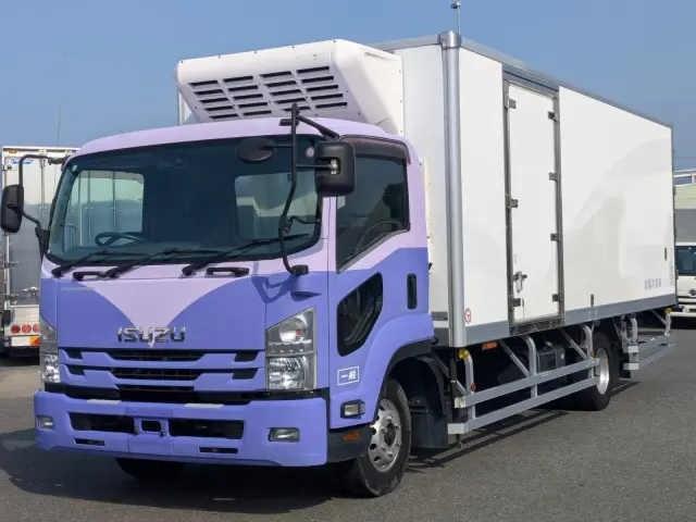 いすゞ フォワード TKG-FRR90S2(2WD)の写真1
