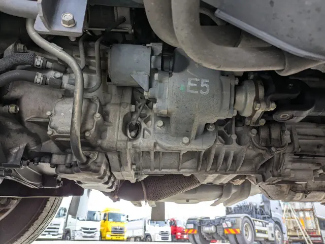 いすゞ エルフ TSG-NLR85PAN(2WD)の写真32