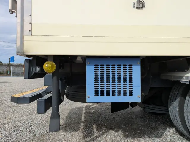 いすゞ エルフ TSG-NLR85PAN(2WD)の写真35