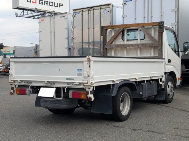 トヨタ ダイナ TKG-XZU605(2WD)の写真4
