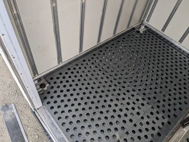 いすゞ エルフ 2RG-NMR88AN(2WD)の写真20