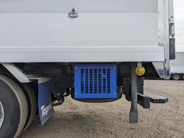 いすゞ エルフ 2RG-NMR88AN(2WD)の写真24