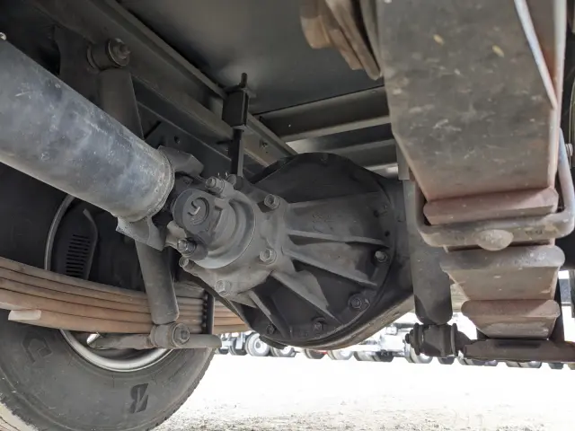 いすゞ エルフ 2RG-NMR88AN(2WD)の写真25