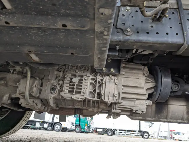 いすゞ エルフ 2RG-NMR88AN(2WD)の写真26