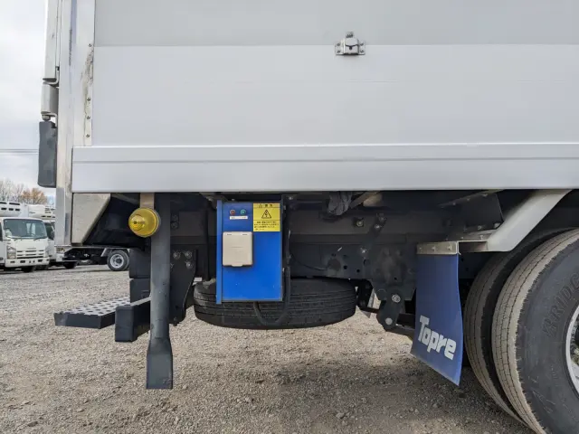 いすゞ エルフ 2RG-NMR88AN(2WD)の写真30