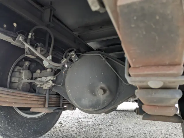 いすゞ エルフ 2RG-NMR88AN(2WD)の写真32