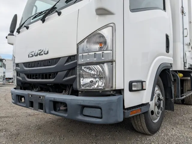 いすゞ エルフ 2RG-NMR88AN(2WD)の写真46