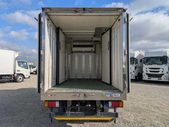 いすゞ エルフ TRG-NLR85AN(2WD)の写真11