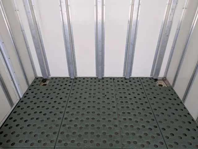 いすゞ エルフ TRG-NLR85AN(2WD)の写真14