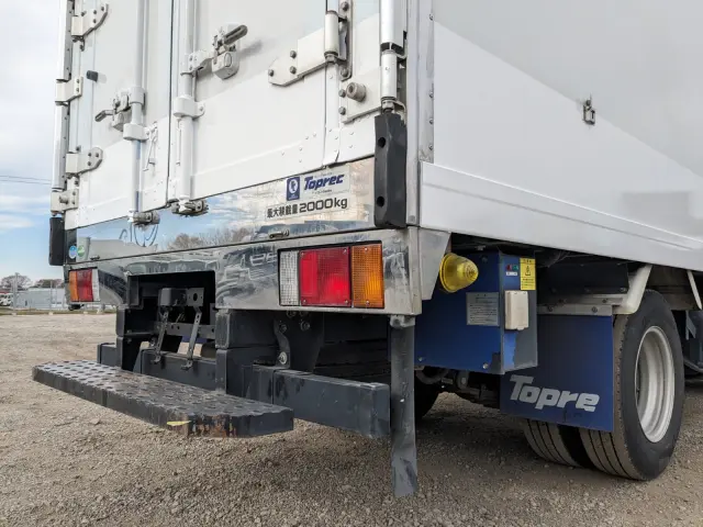 いすゞ エルフ TPG-NMR85AN(2WD)の写真7