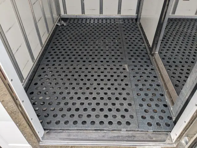 いすゞ エルフ TPG-NMR85AN(2WD)の写真18