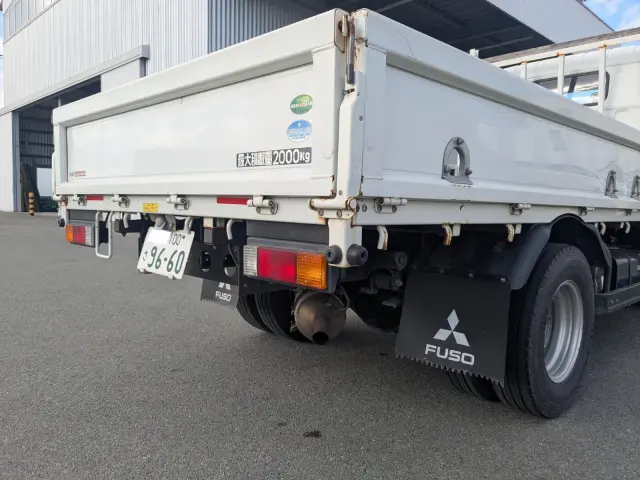 三菱 キャンター TPG-FEA20(2WD)の写真7
