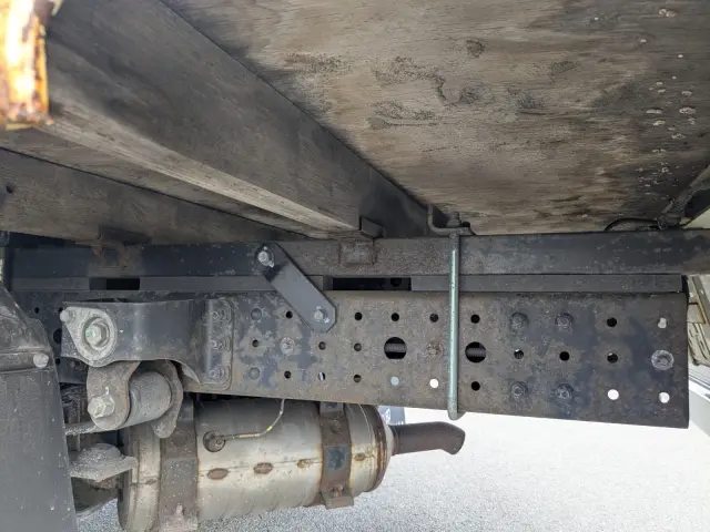 三菱 キャンター TPG-FEA20(2WD)の写真10