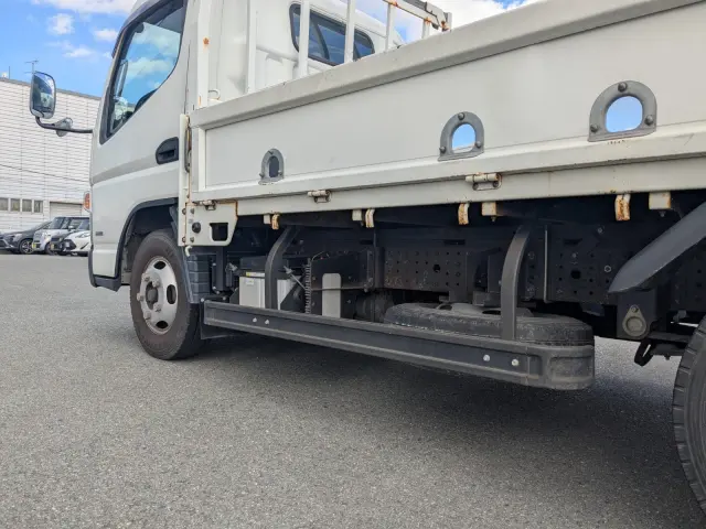 三菱 キャンター TPG-FEA20(2WD)の写真12
