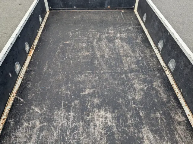 三菱 キャンター TPG-FEA20(2WD)の写真16