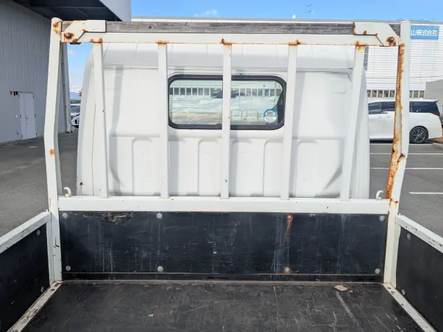三菱 キャンター TPG-FEA20(2WD)の写真18