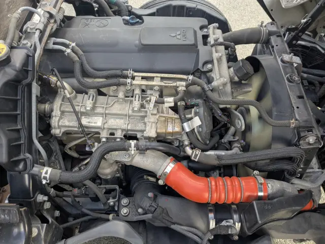 三菱 キャンター TPG-FEA20(2WD)の写真31