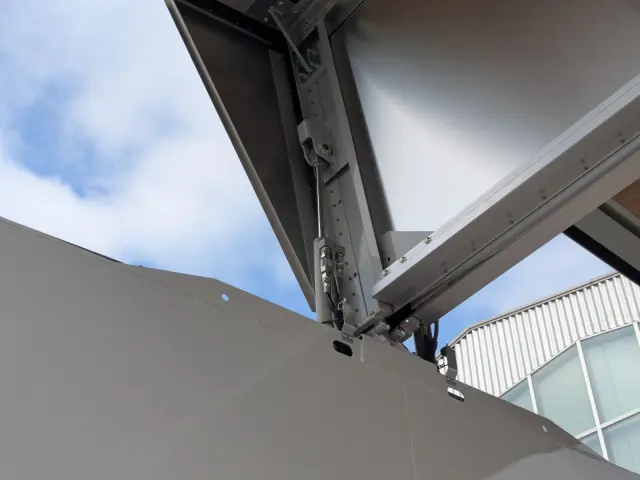 三菱 キャンター 2RG-FEB50(2WD)の写真30