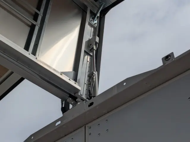 三菱 キャンター 2RG-FEB50(2WD)の写真31