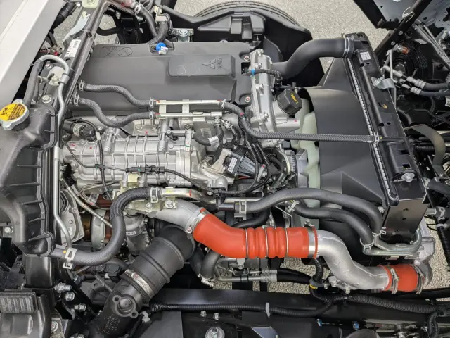 三菱 キャンター 2RG-FEB50(2WD)の写真45