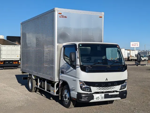 三菱 キャンター 2RG-FEAV0(2WD)の写真3