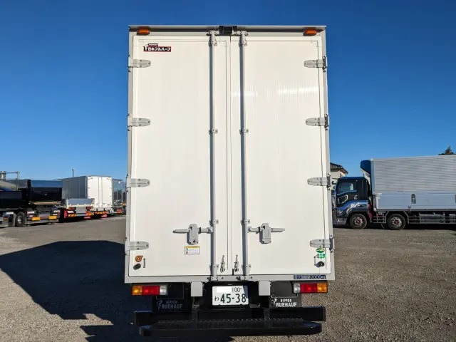 三菱 キャンター 2RG-FEAV0(2WD)の写真6