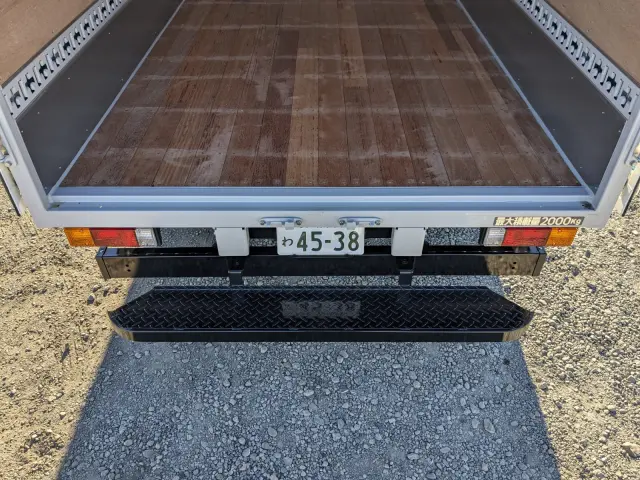 三菱 キャンター 2RG-FEAV0(2WD)の写真10