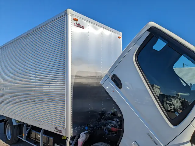 三菱 キャンター 2RG-FEAV0(2WD)の写真42