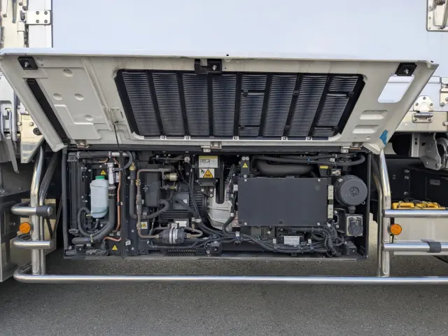 いすゞ ギガ 2PG-CYL77DA(6x2)の写真34