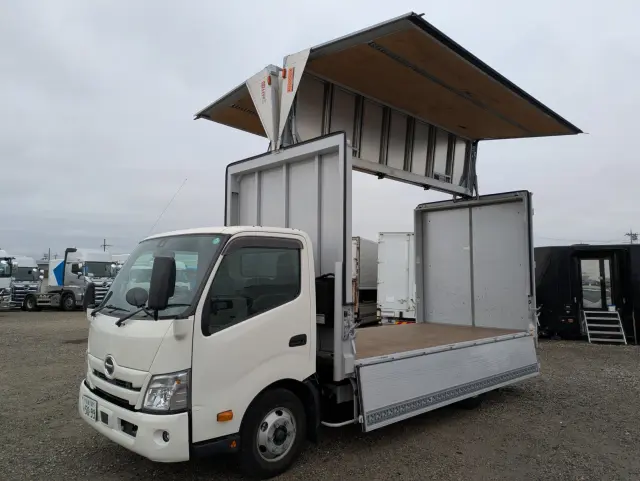 日野 デュトロ 2KG-XZU712M(2WD)の写真32