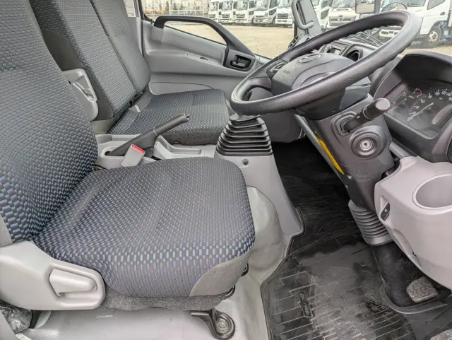 日野 デュトロ 2KG-XZU712M(2WD)の写真34