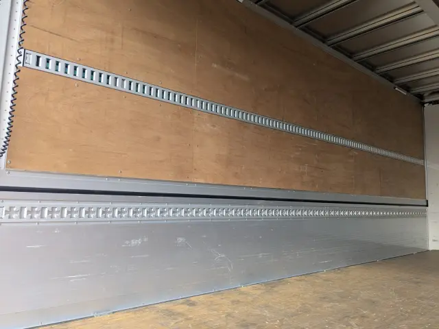 日野 レンジャー 2KG-FD2ABG(2WD)の写真17