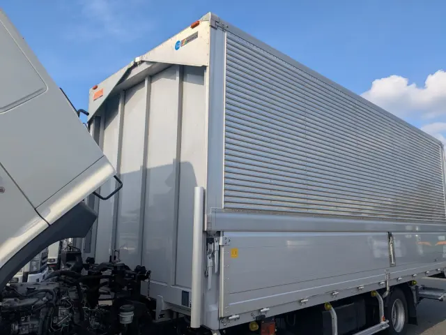 日野 レンジャー 2KG-FD2ABG(2WD)の写真40