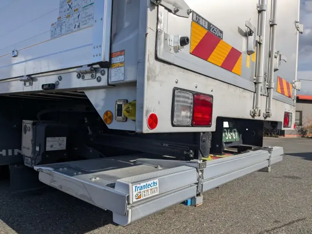 日野 レンジャー 2KG-FD2ABG(2WD)の写真7