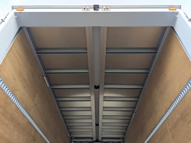 日野 レンジャー 2KG-FD2ABG(2WD)の写真10