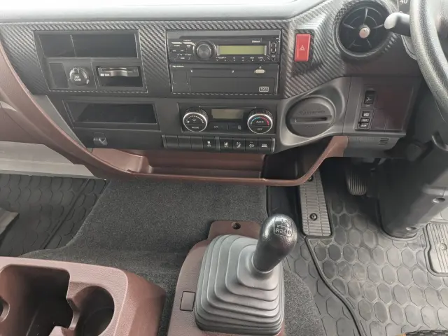 日野 レンジャー 2KG-FD2ABG(2WD)の写真37