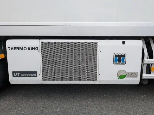 いすゞ ギガ 2PG-CYJ77C(8x4)の写真30