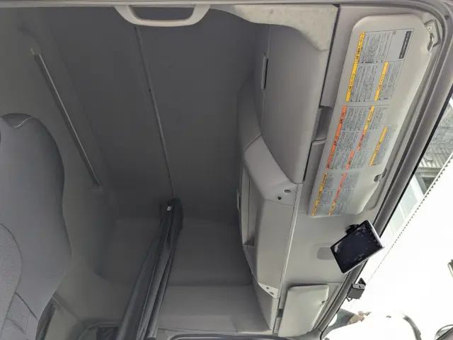 いすゞ ギガ 2PG-CYJ77C(8x4)の写真34