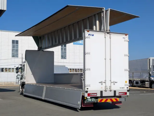 ＵＤ クオン 2PG-CG5CA(8x4)の写真30