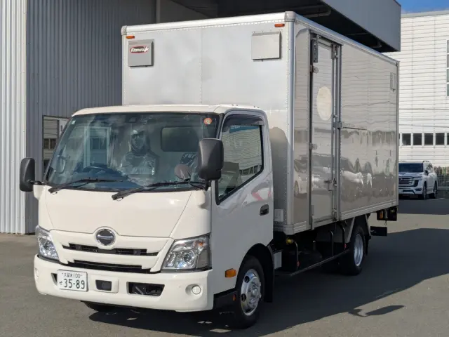 日野 デュトロ 2RG-XZU712M(2WD)の写真1