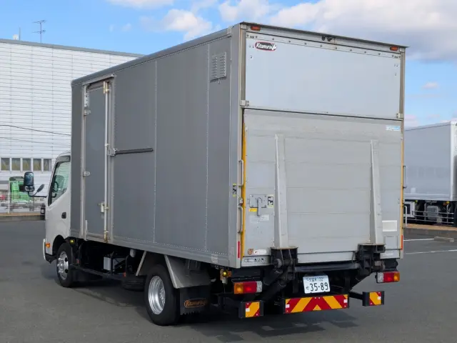 日野 デュトロ 2RG-XZU712M(2WD)の写真4