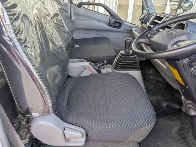 日野 デュトロ 2RG-XZU712M(2WD)の写真38