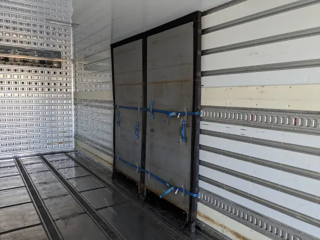 いすゞ ギガ 2PG-CYJ77C(8x4)の写真19