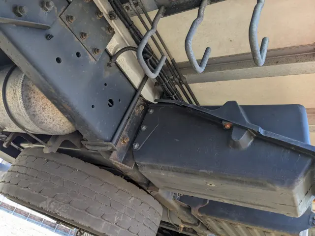 いすゞ ギガ 2PG-CYJ77C(8x4)の写真33