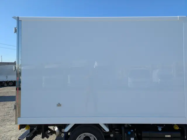 三菱 キャンター 2RG-FBAV0(2WD)の写真30