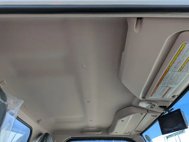 三菱 キャンター 2RG-FBAV0(2WD)の写真36